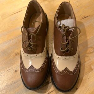 Brown dress shoes - brand new in box- never worn!